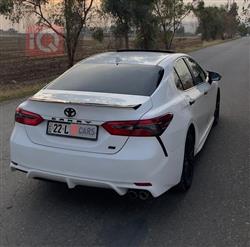 تۆیۆتا کامری